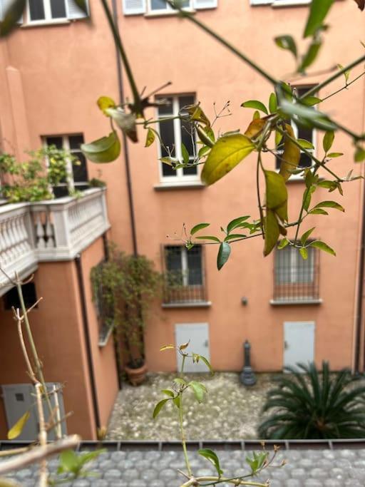 Апартаменты Centro Storico Residenza Di Charme Римини Экстерьер фото